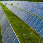 Difference Between an On-Grid Inverter and a Hybrid Solar Inverter